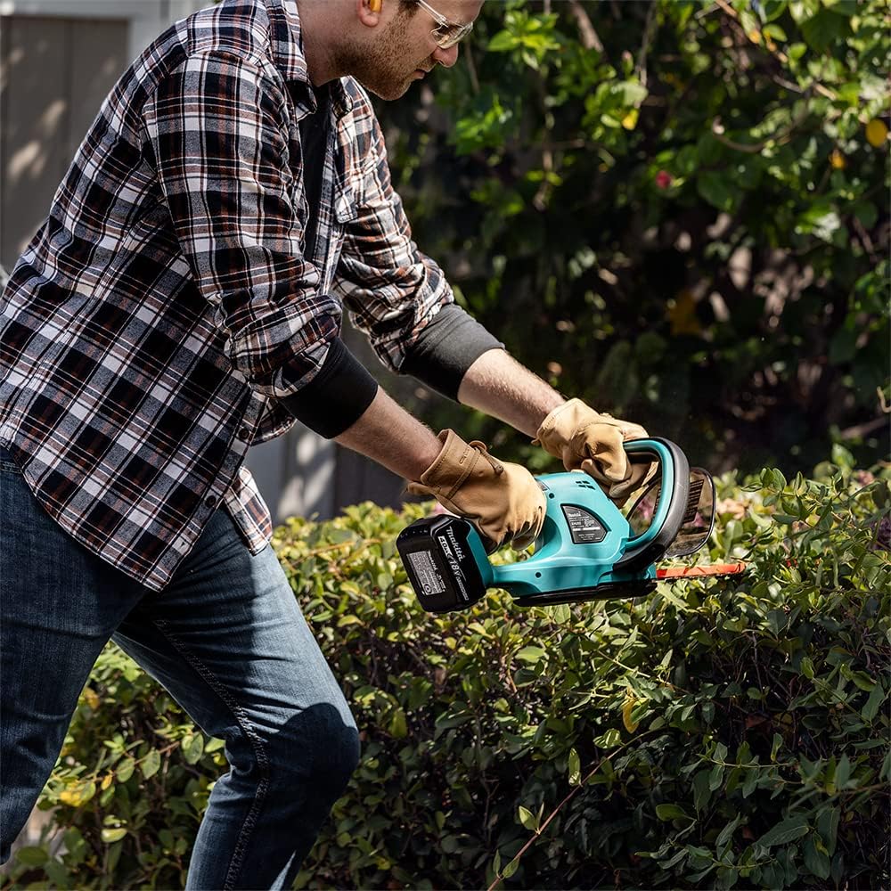 Makita DUH523Z 18V LXT Cordless 52cm Hedge Trimmer – Body Only