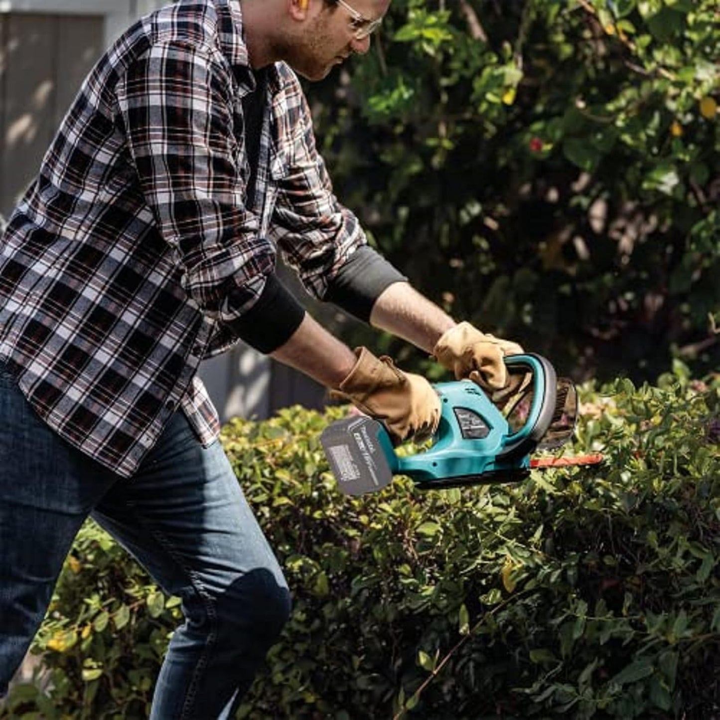 Makita DUH523Z 18V LXT Cordless 52cm Hedge Trimmer – Body Only